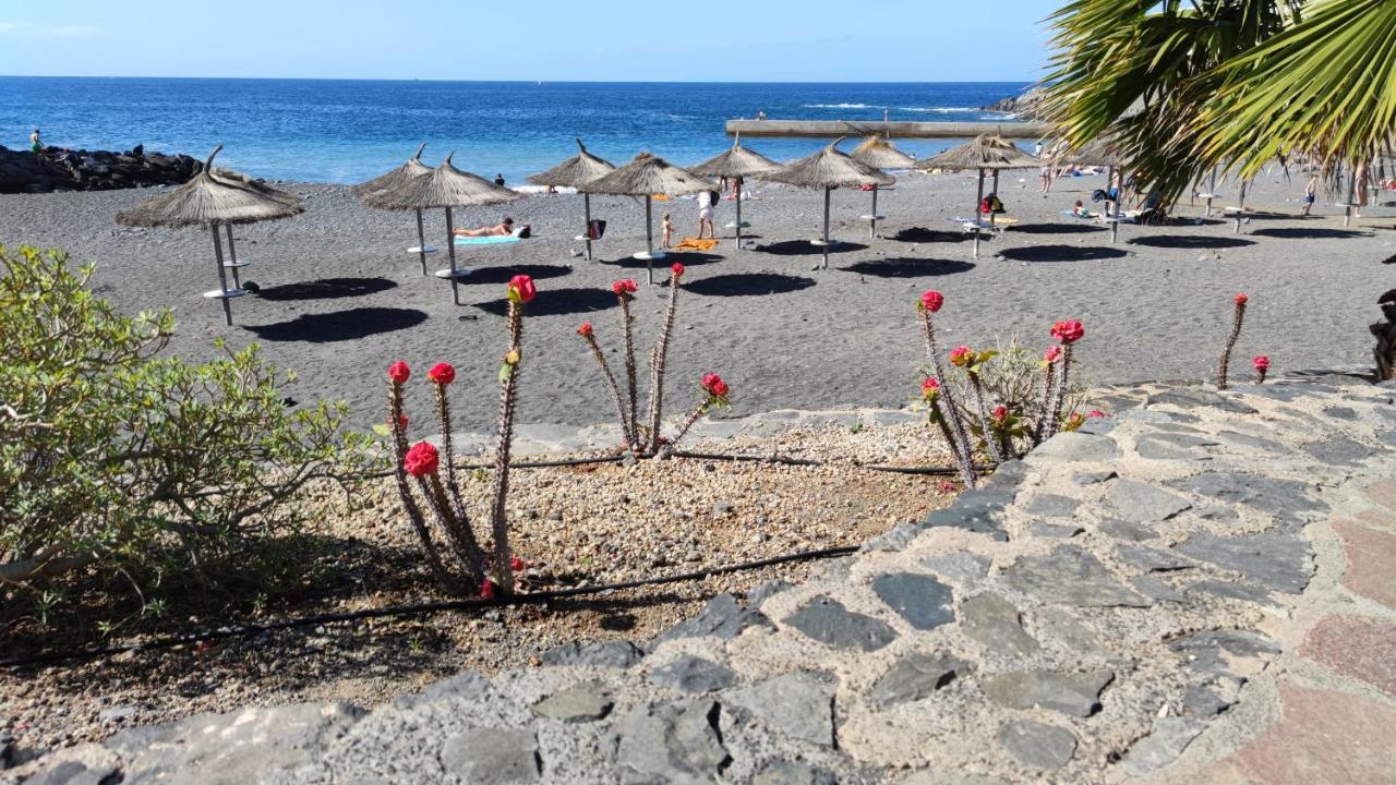 Hübsche Ferienwohnung mit 2 Schlafzimmern, Pool und WLAN, Strandnähe Callao Salvaje Exterior foto